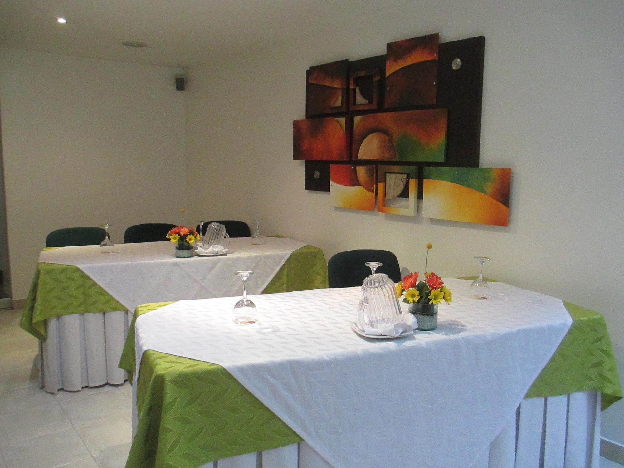 Hotel Platinum Suite Bogotá Kültér fotó