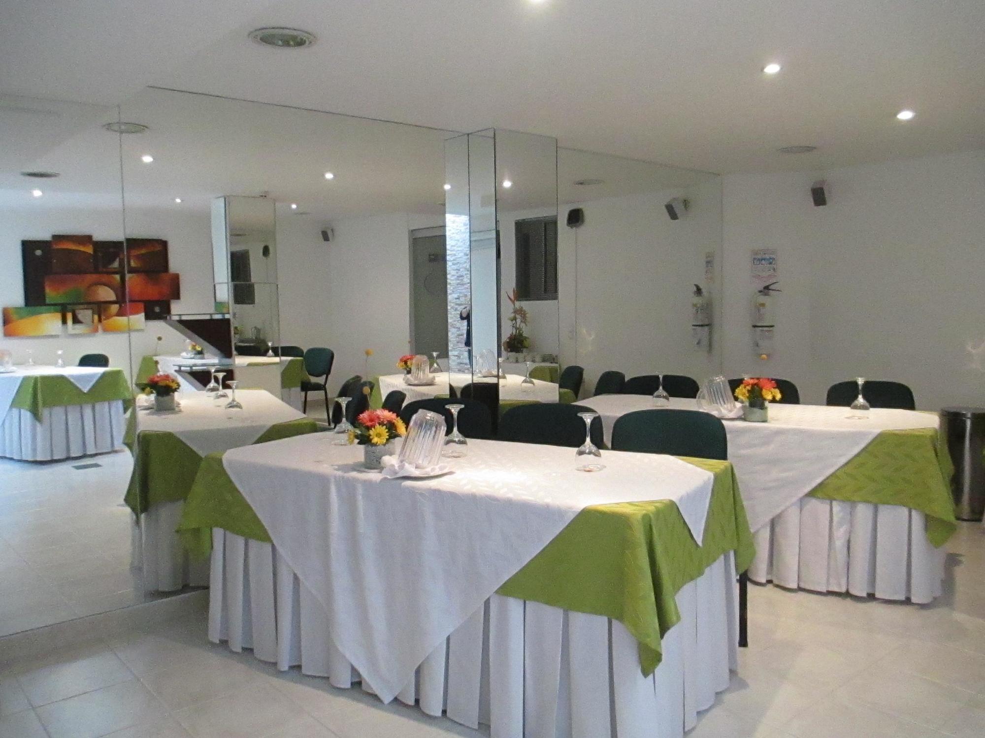 Hotel Platinum Suite Bogotá Kültér fotó